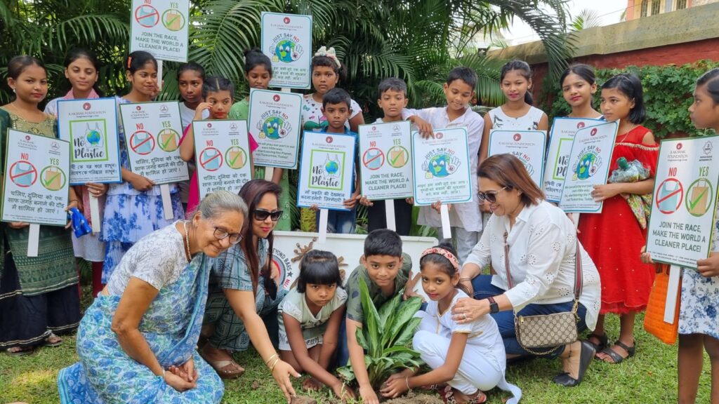 Jute Story Celebrates World Environment Day with Children of New Horizon