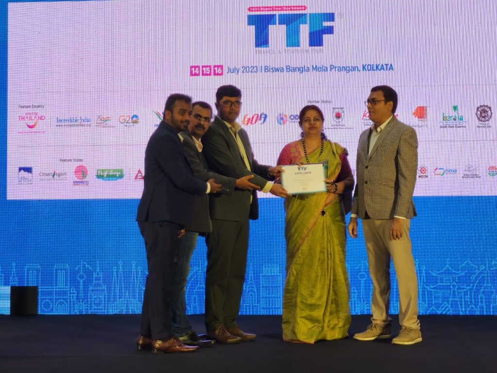 Karnataka Tourism Stand Recognized for Best Decoration at TTF Kolkata 2023