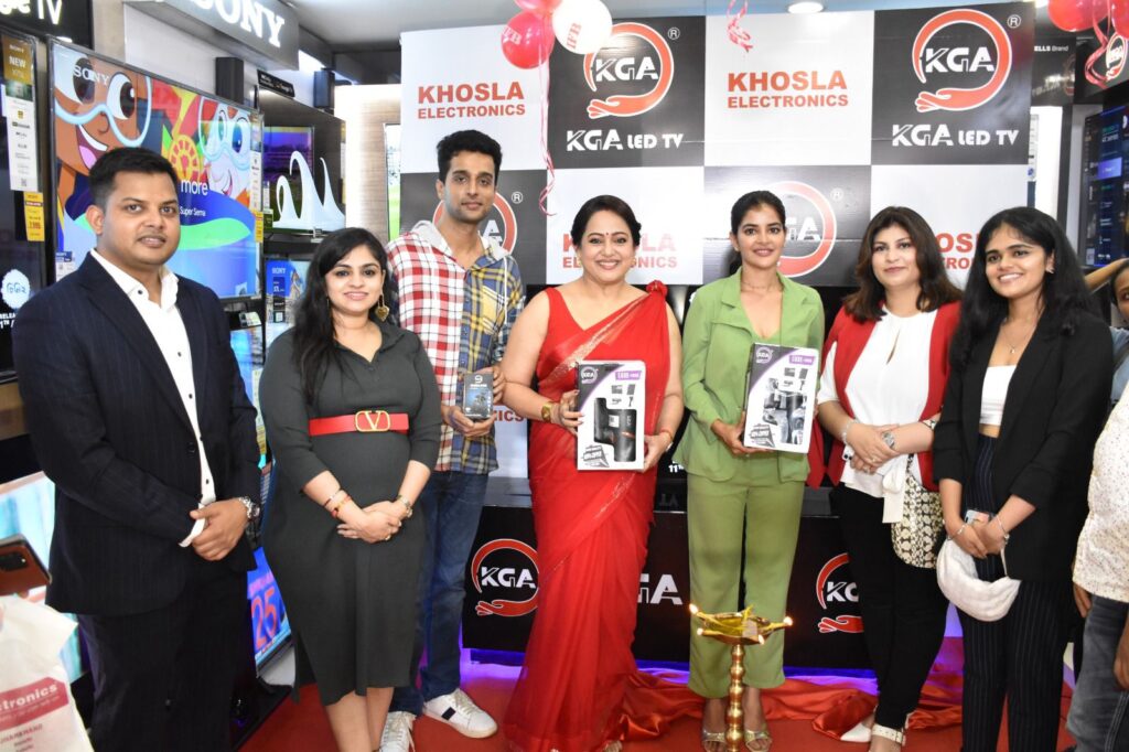 Khosla Electronics celebrates 9th Anniversary of its Lansdowne outlet by launching All-New KGA 4K SMART TV with Madhumita Sarcar, Aparajita Adhya and Soumya Mukherjee.