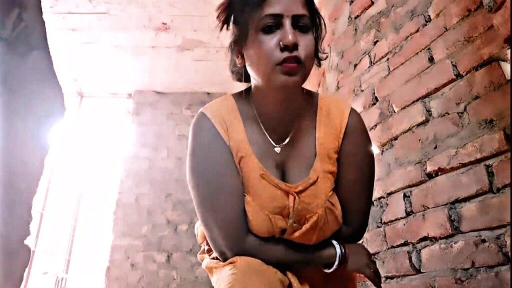 সোস্যাল মিডিয়ায় প্রকাশ্যে চলছে দেহ ব্যাবসা। হয়রান সাধারণ মানুষ। প্রশাসন নির্বিকার !!