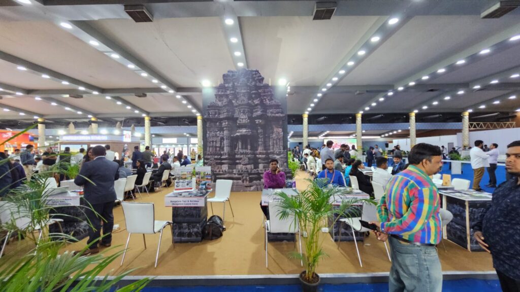 Karnataka Tourism Showcases a Fusion of Heritage, Wildlife, and Nature at IITM Bengaluru 2023