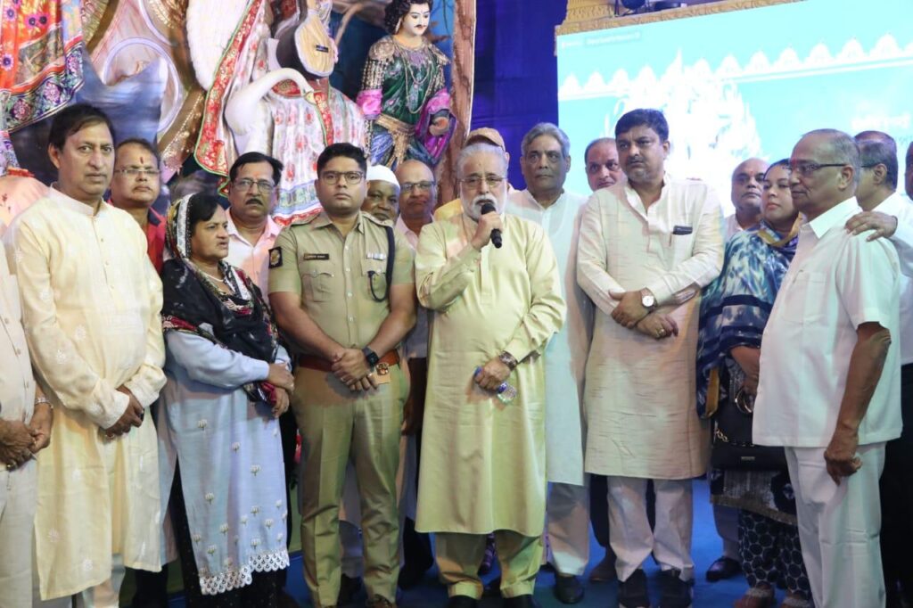 Mamata Banerjee virtually inaugurates Youth Association of Mohammad Ali Park Durga Puja with its theme Kedarnath Temple