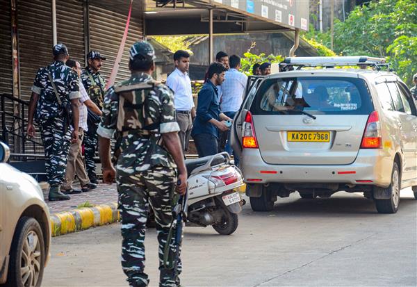 NIA SWOOPS DOWN ON 44 LOCATIONS IN M'RASHTRA & K'NATAKA, ARRESTS 15 ISIS OPERATIVES OF ISIS MAHARASHTRA MODULE