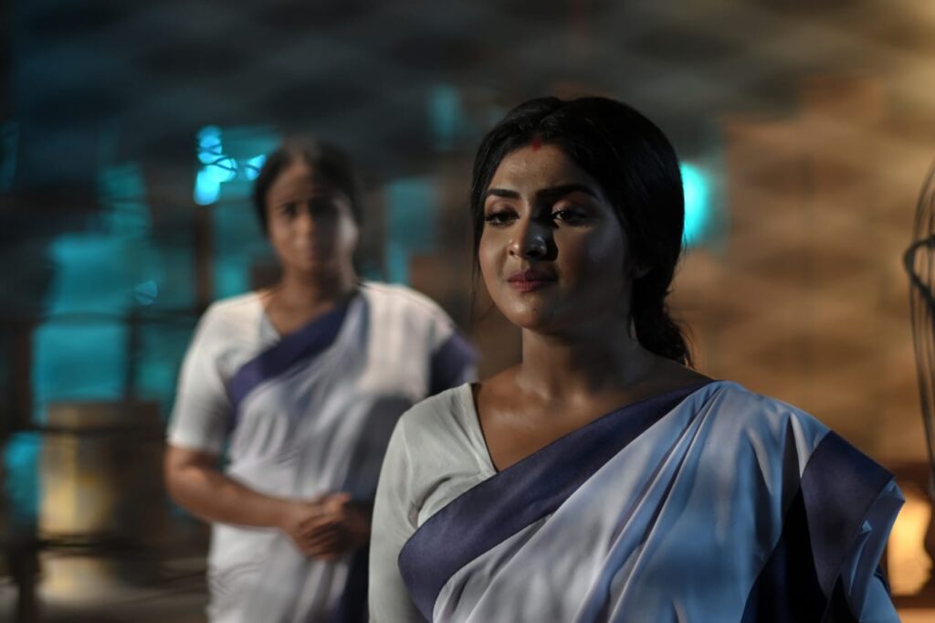 Tulsi and Arjun’s encounter leads to explosive revelations in Colors Bangla’s ‘Pherari Mon’!