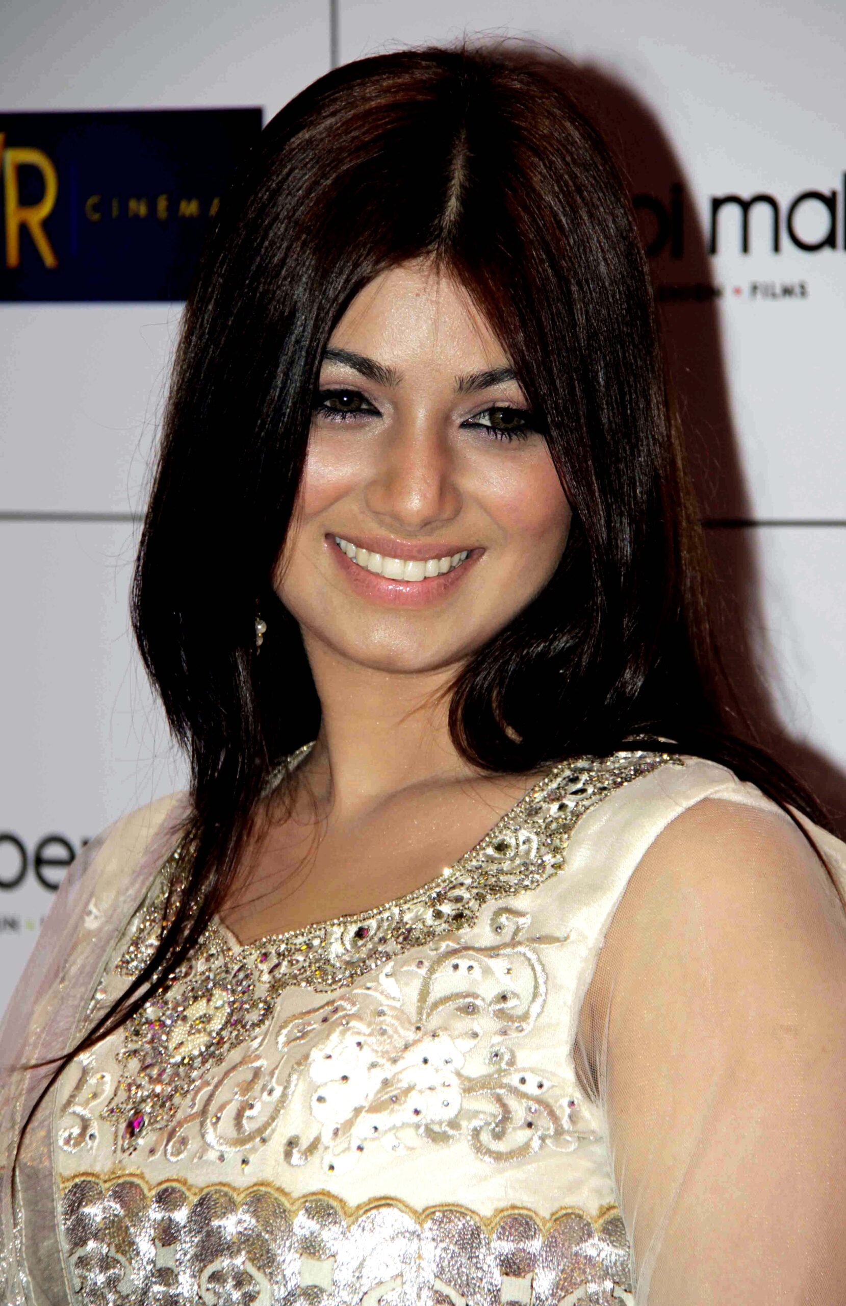 Why did Ayesha Takia the “Taarzan-the Wonder Car” actress quit Bollywood?