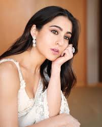 Sara Ali Khan Gets Teary-Eyed As She Talks About Sushant Singh Rajput 