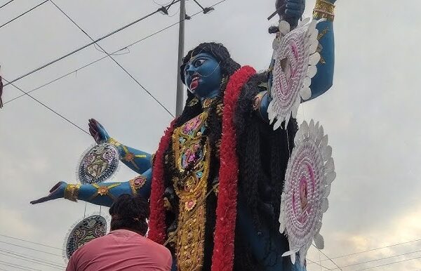 বৃষ্টি কি বিদায় নিল? শীতের আগমনে কি দেরি হবে? কালীপুজোয় আবহাওয়া কেমন থাকবে?