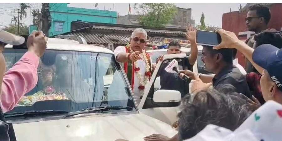 দিলীপ ঘোষের মন্তব্যে তীব্র বিতর্ক, খড়্গপুরে মহিলাদের বিক্ষোভে উত্তপ্ত রাজনৈতিক মহল