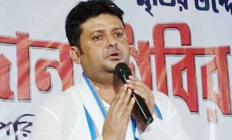 জেল মুক্তির পর তৃণমূল নেতা শান্তনু ব্যানার্জির স্বাগত: নিয়োগ দুর্নীতির অভিযোগে নতুন জল্পনা