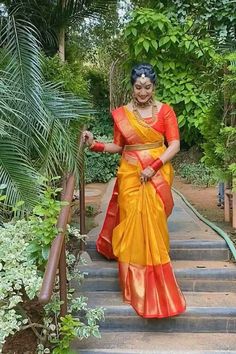 দুর্গাপুজো ২০২৫ ফ্যাশন ট্রেন্ড: প্যান্ডেল-হপিং-এ নজর কাড়বে যে লুক