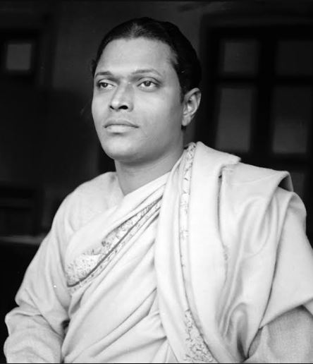 "সিঙারা-সীতাভোগের সুগন্ধে মোড়া এক শতাব্দীর গল্প—চিরতরে থেমে গেল ‘দেশবন্ধু মিষ্টান্ন ভাণ্ডার’-এর পদচারণা!"