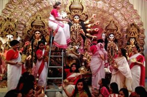 পুজো এখন শুধু আবেগ নয়, এক প্রকৃত ‘ইকোনমিক ইঞ্জিন’